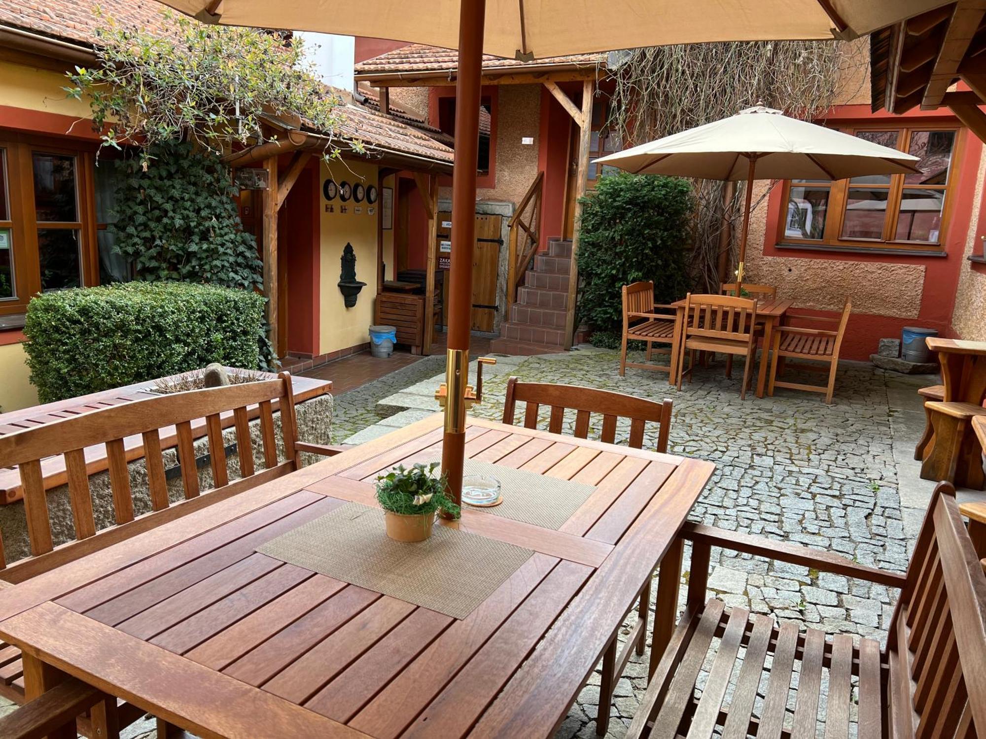 Hostel Postel Český Krumlov Εξωτερικό φωτογραφία